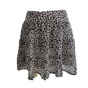 𝅺umgee Spotted Skirt Size Small NWOT